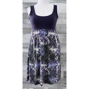 ATHLETA Sleeveless Dress Shelf Bra Summer Sheath Floral Dress Womens M